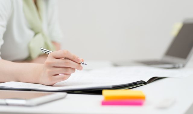 遺言で遺産を贈与する遺贈とは?